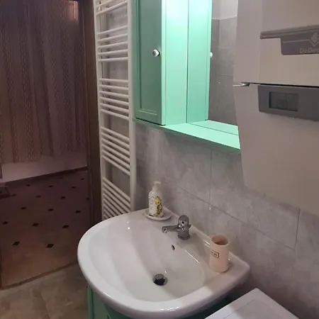 Via Cufra 46 Botrugno